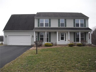 102 Golden Meadows Way, Warners, NY 13164