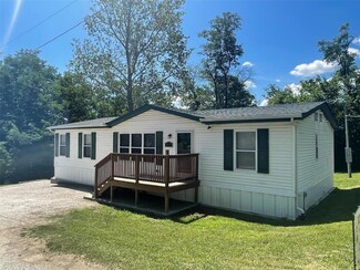 316 Oak Dr, Gray Summit, MO 63039