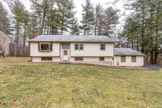 35 Pemberton Rd, Nashua, NH 03063
