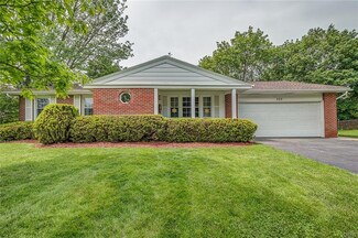 703 Hamilton Pkwy, Syracuse, NY 13214