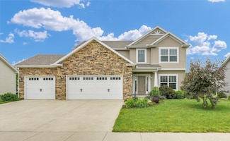 2107 Max Run Dr, Champaign, IL 61822
