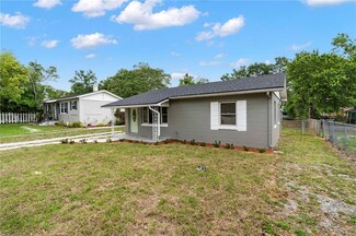 614 E Valencia St, Lakeland, FL 33805