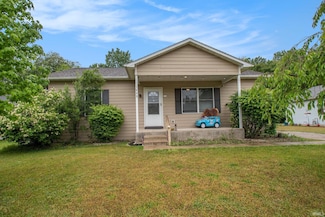 1849 N Meade St, South Bend, IN 46628