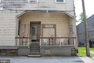 2 Enterprise St Unit A, Glen Rock, PA 17327