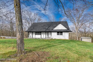 5016 Tanner Bridge Rd, Jefferson City, MO 65101