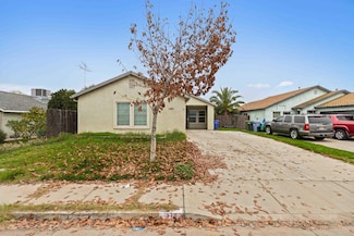 310 W F St, Turlock, CA 95380