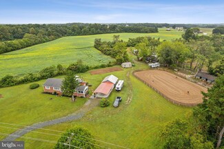 12345 Richmond Rd, Warsaw, VA 22572