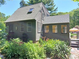815 Broad Rock Rd, Wakefield, RI 02879