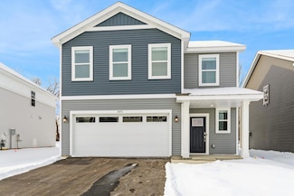 3870 Heath Ave N, Oakdale, MN 55128