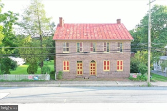 302 W Front St, Lewisberry, PA 17339