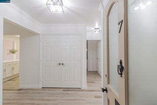1112 Rockledge Ln Unit 7, Walnut Creek, CA 94595