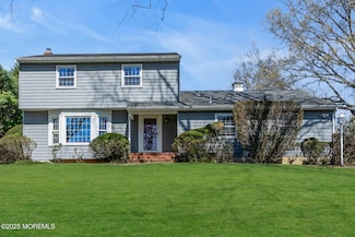 66 Ballantine Rd, Middletown, NJ 07748