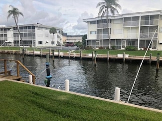 100 Wettaw Ln Unit 18, North Palm Beach, FL 33408