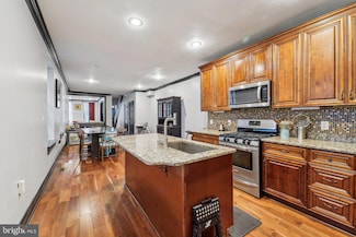 1707 Hollins St, Baltimore, MD 21223