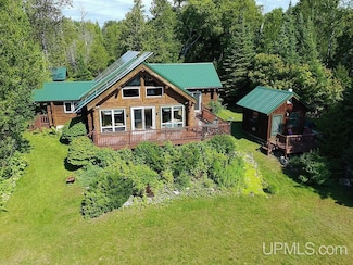 4308 S Barque Point Trail, Manistique, MI 49854