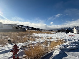 3055 W Bonneville Cir, Mountain Green, UT 84050