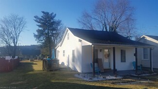 1723 2nd St, Radford, VA 24141