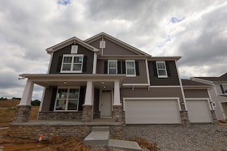 303 Reign Way, Pataskala, OH 43062