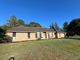 10 Hummingbird Ln, Wheelersburg, OH 45694