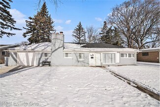 17638 New Hampshire Dr, Southfield, MI 48075