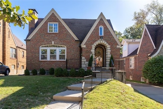 1126 Ralph Terrace, Saint Louis, MO 63117