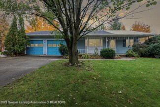 1028 Gretchen Ln, Grand Ledge, MI 48837