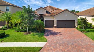 13319 Swiftwater Way, Lakewood Ranch, FL 34211