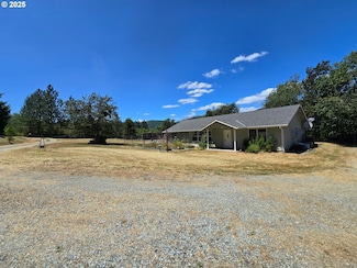 2157 Ferguson Ln, Days Creek, OR 97429