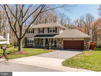 2622 Tonbridge Dr, Wilmington, DE 19810