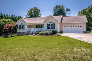 4504 Briarcreek Rd, Maiden, NC 28650