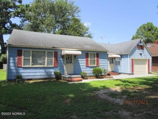 111 Whitehurst St, Elizabeth City, NC 27909