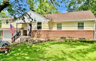 13407 Byars Rd, Grandview, MO 64030