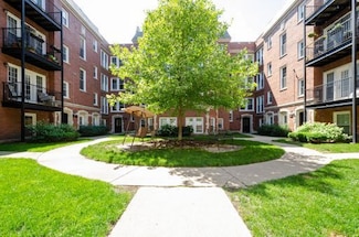 7724 N Ashland Ave Unit F1, Chicago, IL 60626