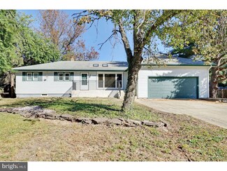 108 Garnet Ave, Mount Laurel, NJ 08054