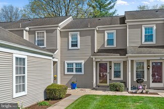 502 Barrington Ct, Palmyra, PA 17078