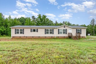 4518 Logging Rd, Lancaster, SC 29720