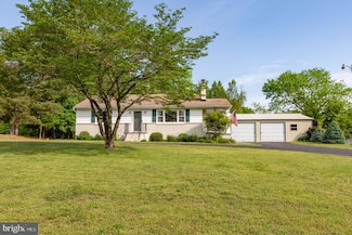 149 Courthouse Ln, Bowling Green, VA 22427