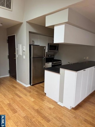 19 Franklin St Unit 4, Tenafly, NJ 07670