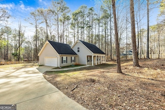 50 Emerald Hills Ln, Newnan, GA 30263