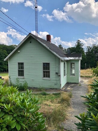 237 Maplewold Rd, Weare, NH 03281