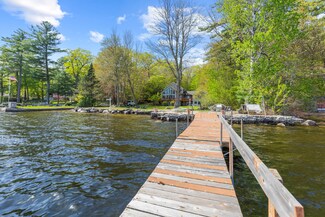 140 Deep Cove Rd, Raymond, ME 04071
