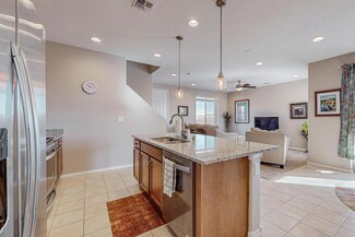 4624 Rail Runner Rd, Santa Fe, NM 87507