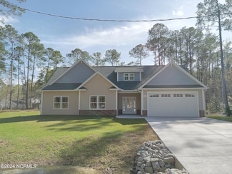 484 Ivy Ct NW, Calabash, NC 28467