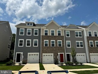 8338 Dieter Dr, Rosedale, MD 21237