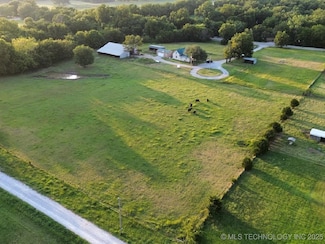 1112 E 186th St N, Skiatook, OK 74070