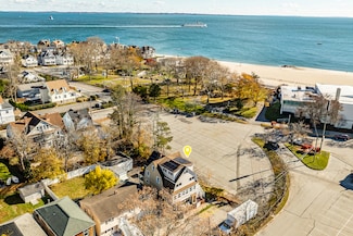 41 Stuart Ave, New London, CT 06320