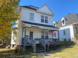 1707 35th St, Hannibal, MO 63401