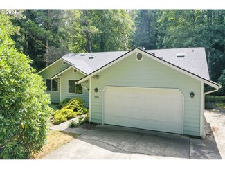 4801 Dier Way, Florence, OR 97439