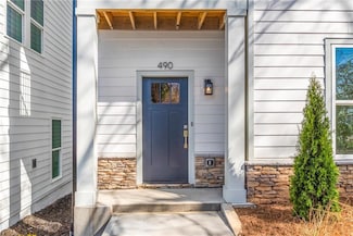 490 Hammons Way, Atlanta, GA 30315