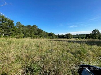2337 Island Ford Rd, Mooresboro, NC 28114